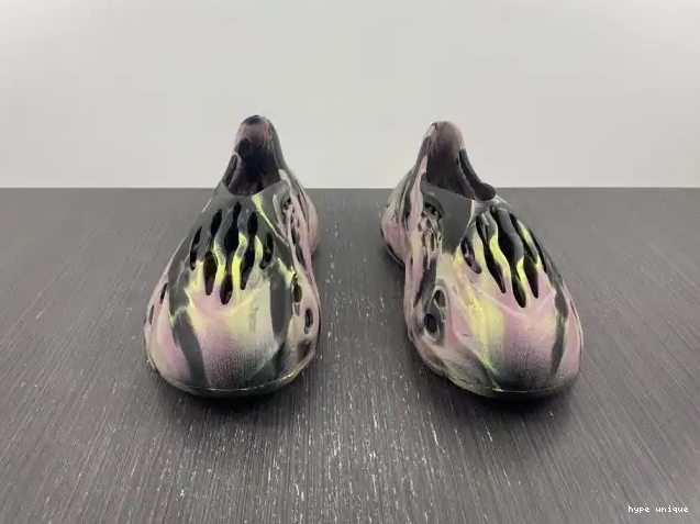 hype MX Foam Carbon Adidas Yeezy IG9562 RNR 0530